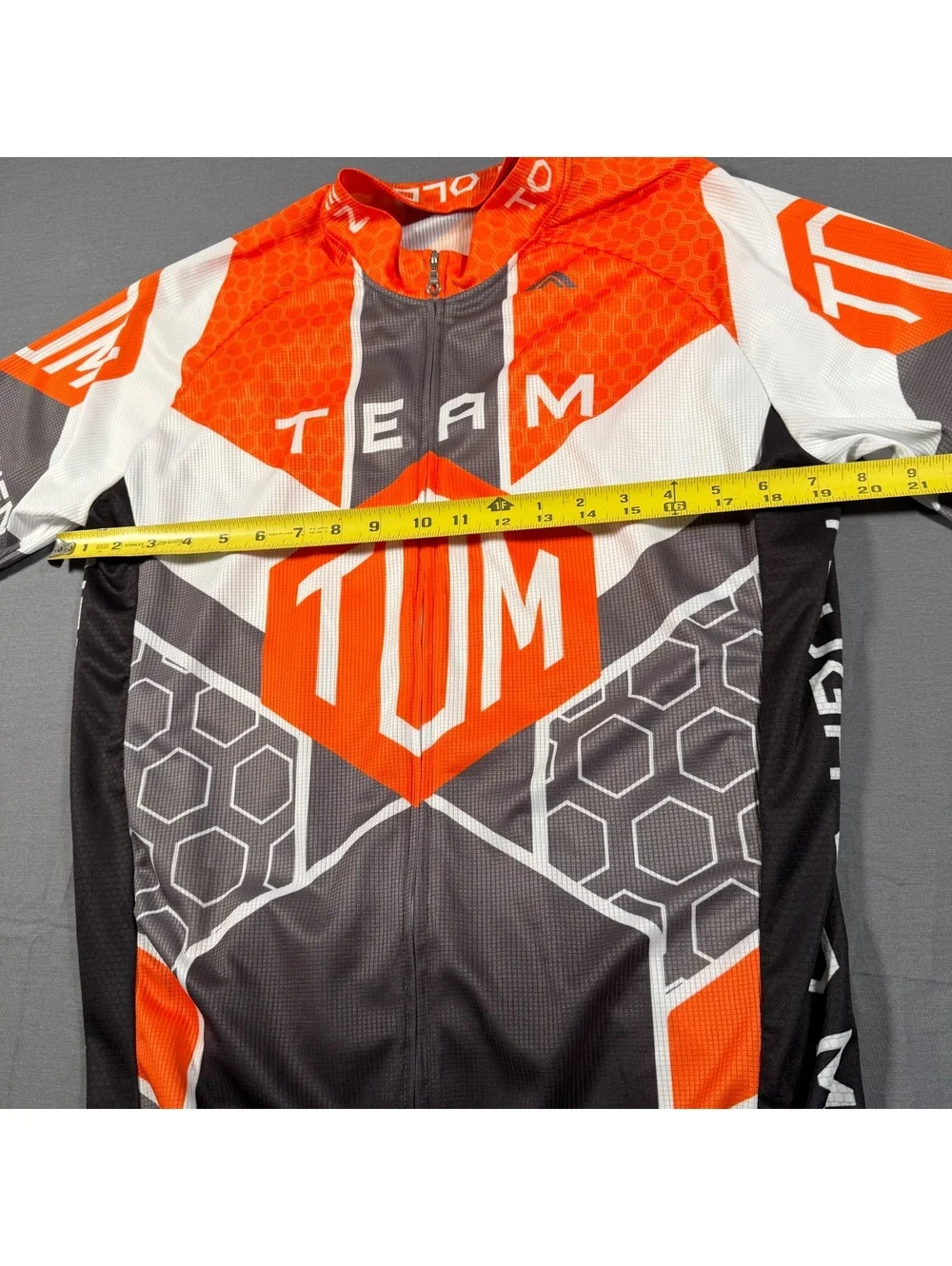 Ascend Sportswear Team TOM Tough Old Men Cycling Jersey Sport Large Q122